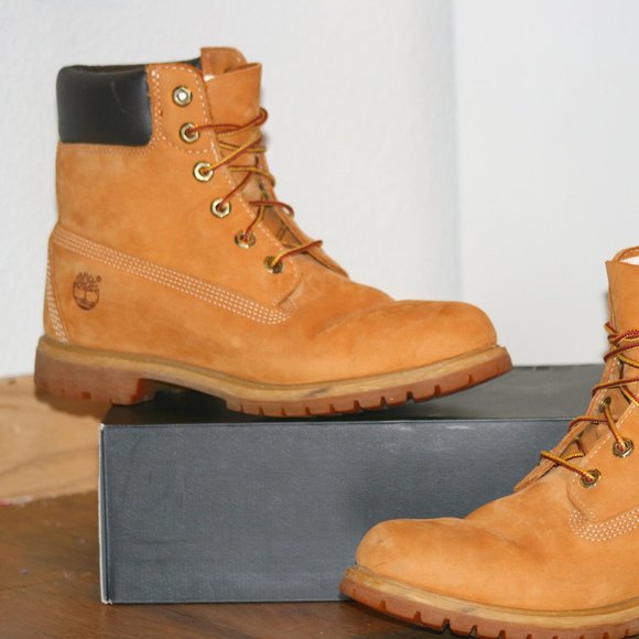 Timberland Women's Premium Woods 6-Inch Waterproof Boots - Picture 1 of 4